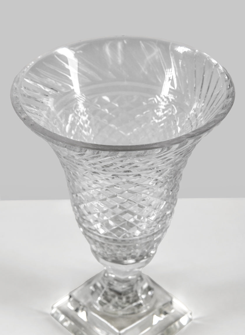 Harem Cut Work Crystal Glass Urn Decor Jamali Garden