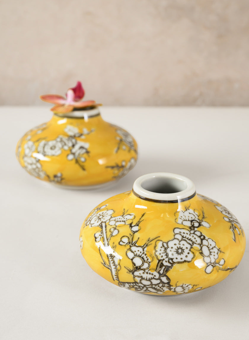 4in Wide Ming Safron Bud Ceramic Vase, Set of 2 Decor Jamali Garden