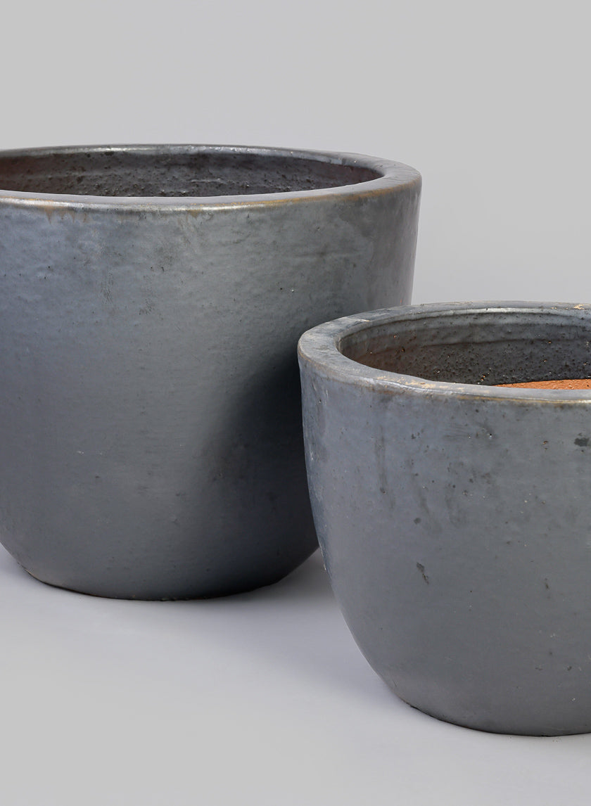 Belize Egg Clay & Ceramic Planter, Matte Black Decor Jamali Garden