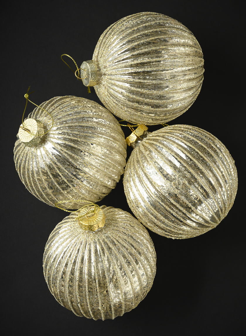 4in Round Gilded Pleated Antique Silver Glass Ornament, Set of 4 Decor Jamali Garden