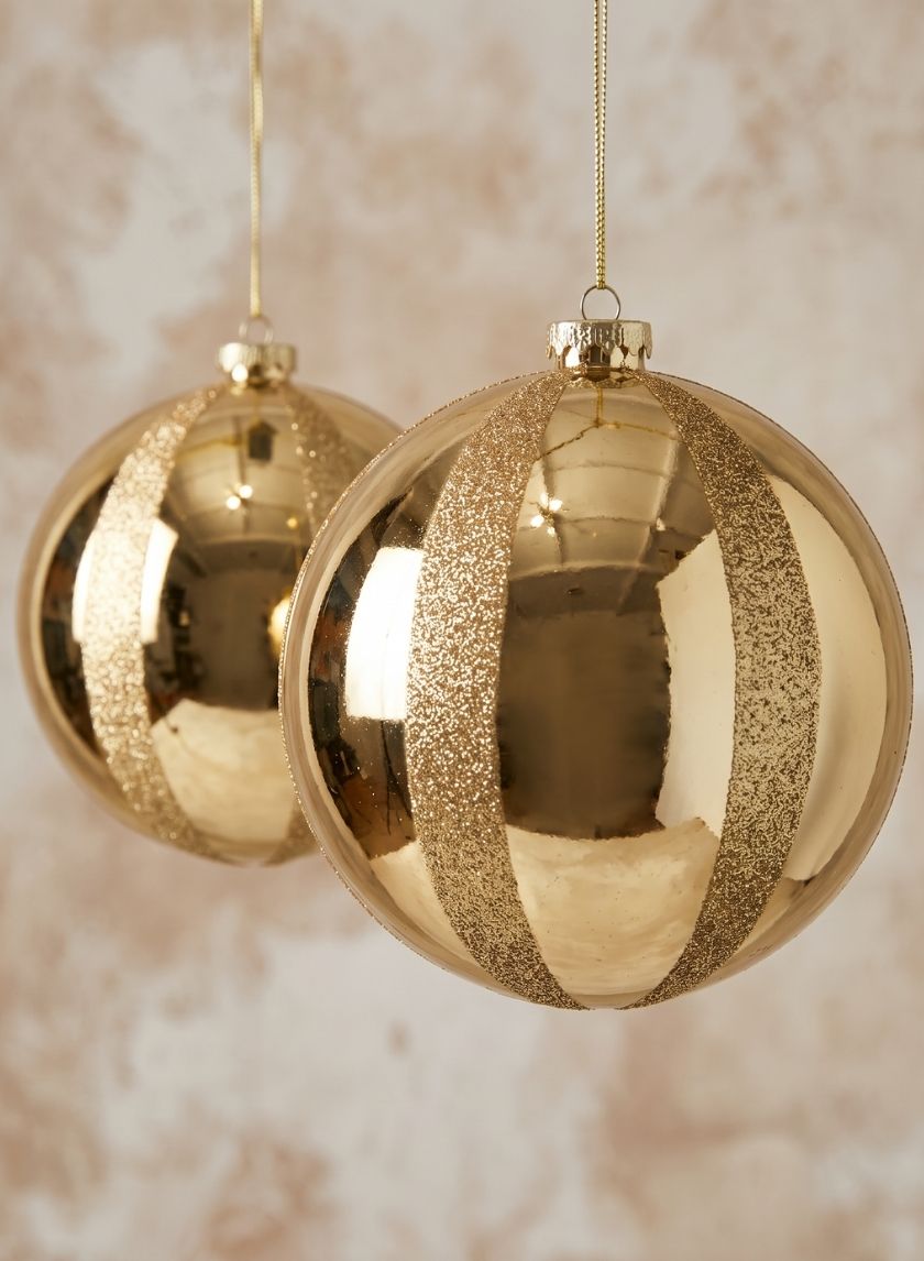 5.5in Round Shiny Gold & Gold Glitter Plastic Ornament Ball Decor Jamali Garden