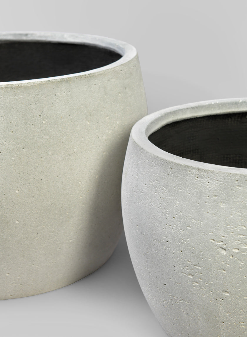 11in Tall Santa Fe Sand Rock Antique White Low Planter, Medium Decor Jamali Garden