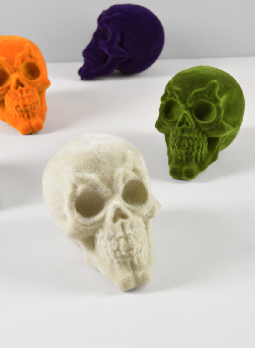 Bag of Flocked Mini Skulls Decor Jamali Garden