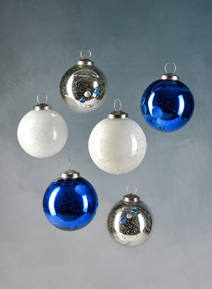 3in Round White Silver & Blue Ornament Balls with Silver Hook Decor Jamali Garden