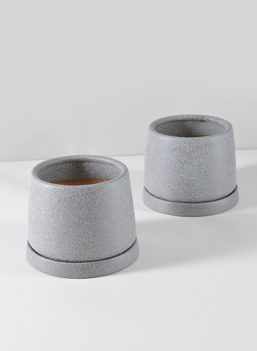 4.5in Tall Sigtura Sand Grey Indoor Ceramic Pot with Saucer, Set of 2 Decor Jamali Garden