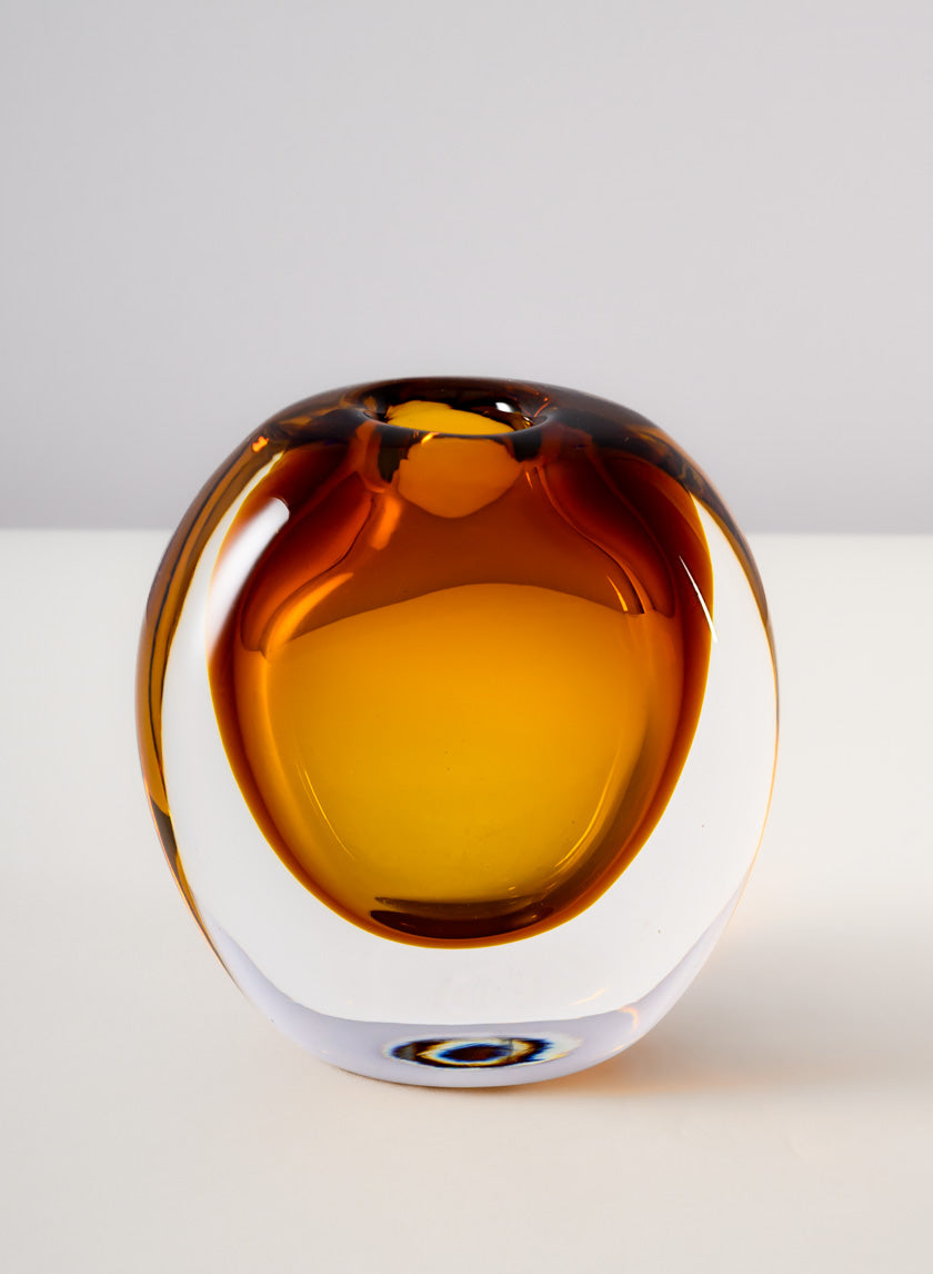 5.5in Tall Norvege Clear and Amber Glow Hand Blown Short Glass Vase Decor Jamali Garden