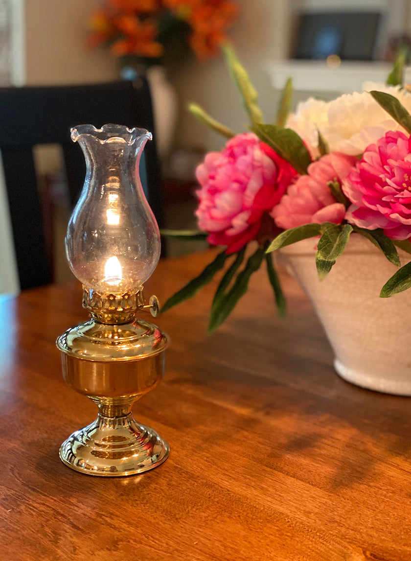 9.5in Tall Heritage Brass Table Oil Lamp Decor Jamali Garden