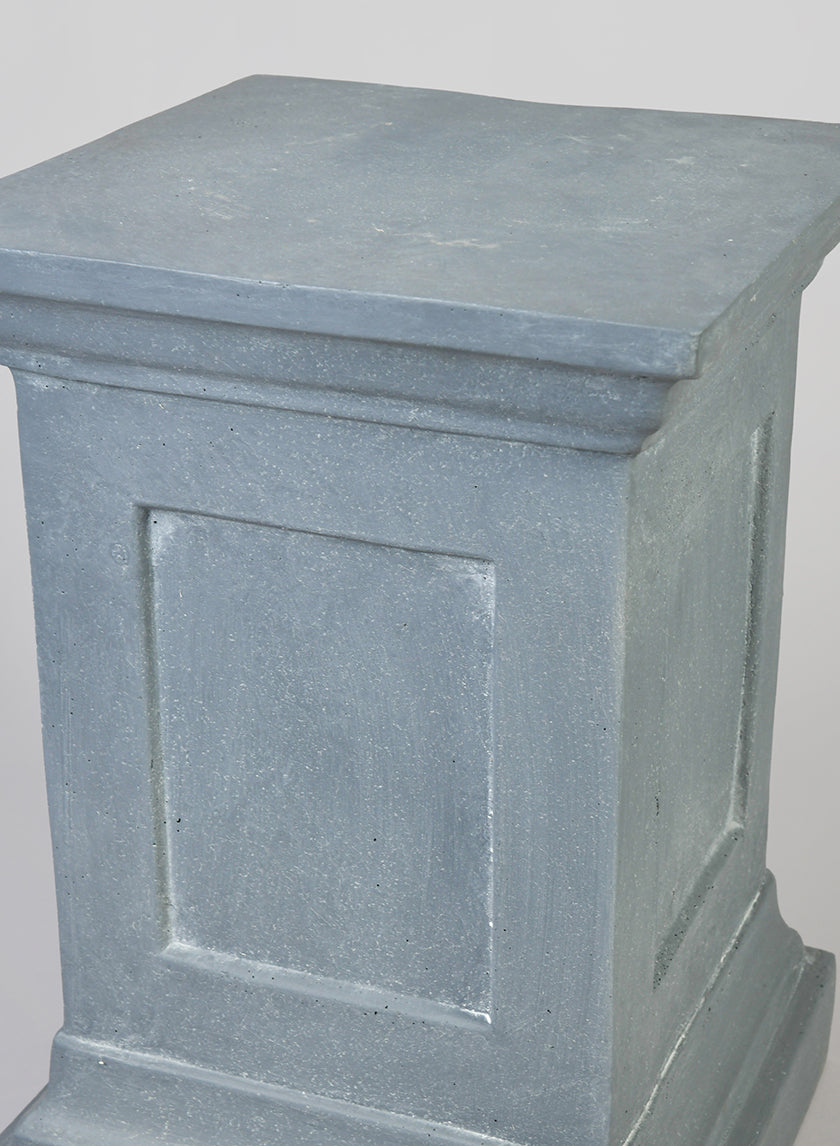 18.5in Tall Zinc Ceramic Pedestal Decor Jamali Garden