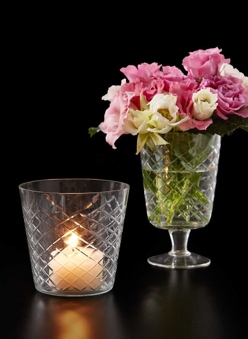 5in Tall Diamond Cut Glass Pedestal Vase Decor Jamali Garden