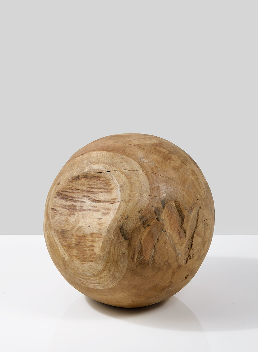 Balinese Ball Decor Jamali Garden