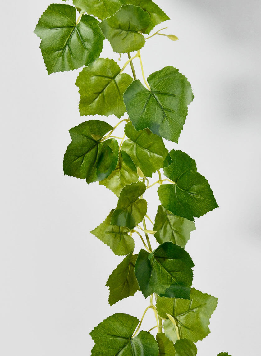 82in Long Grape Leaf Vine, Case of 12 Decor Jamali Garden