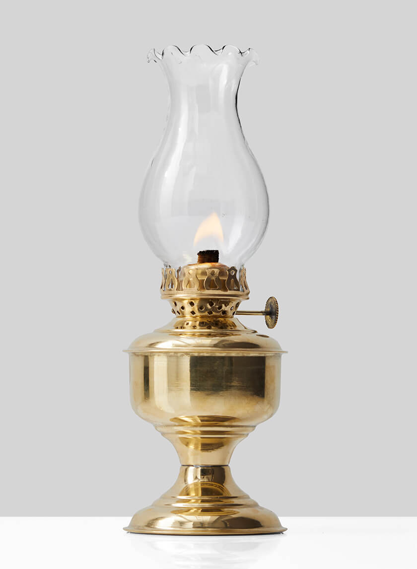 9.5in Tall Heritage Brass Table Oil Lamp Decor Jamali Garden