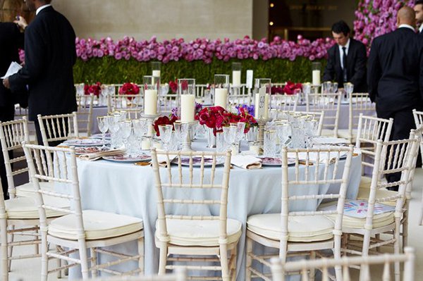 A full view of the Met Gala tables.