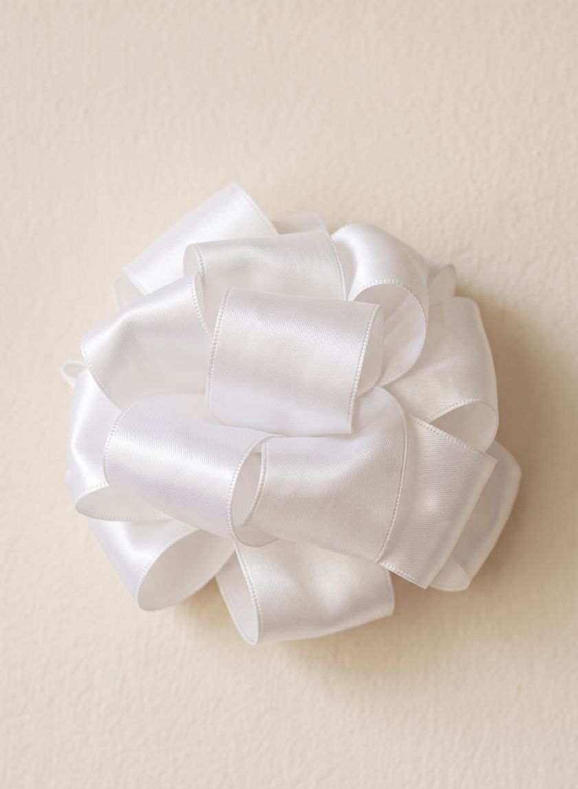 Wired Contessa White Ribbon Decor Jamali Garden