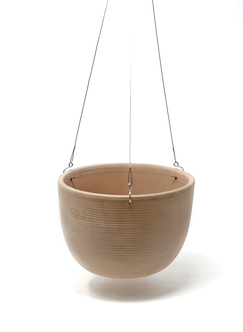 terracotta hanging plant pots Jamali Garden | America Ciotola Hanging Clay Pot – 9.5in