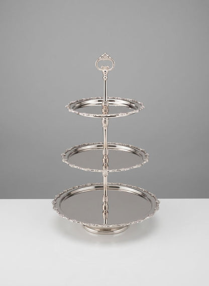 19in Tall Pierrefort Lace Silver 3 Plate Stand