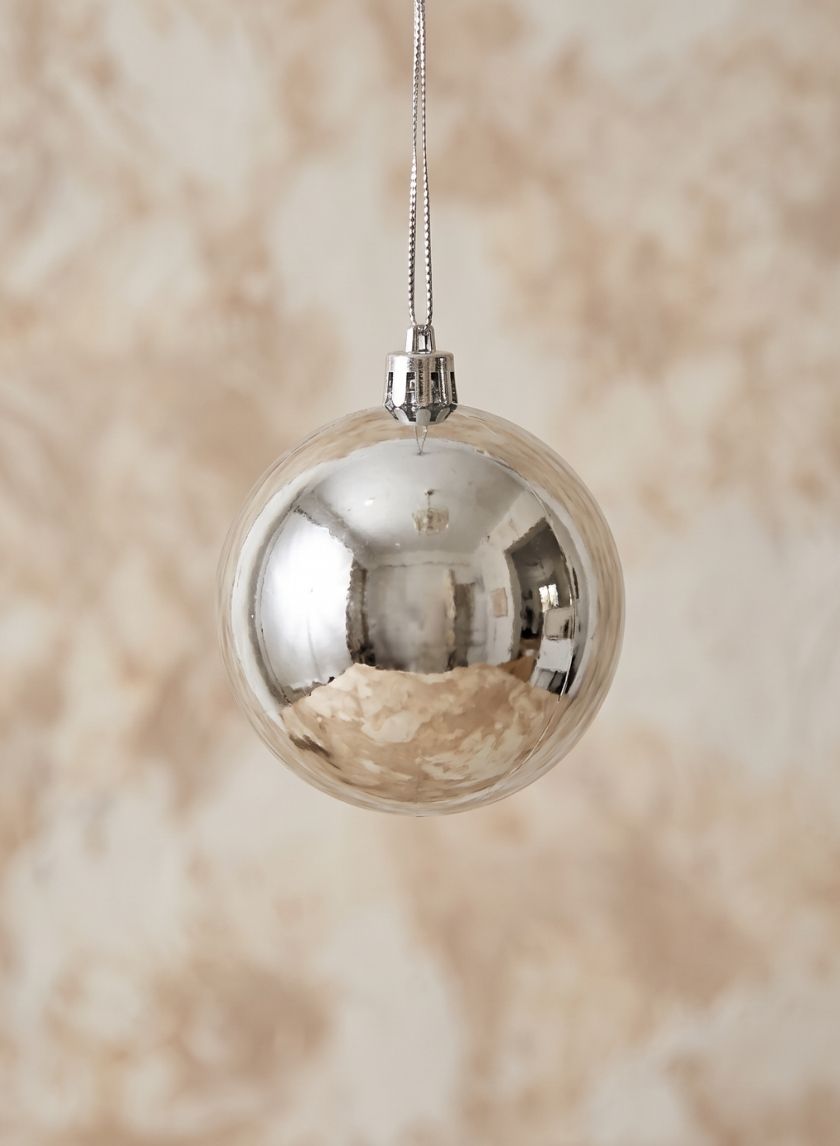 3 1/8in Round Shiny Silver Plastic Ornament Ball (80mm) Decor Jamali Garden