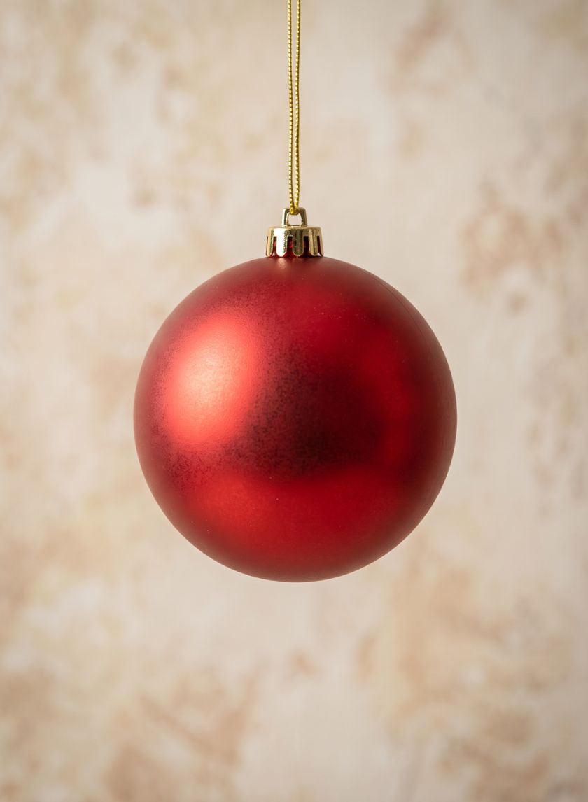 Shiny Red Plastic Ornament Balls Decor Jamali Garden
