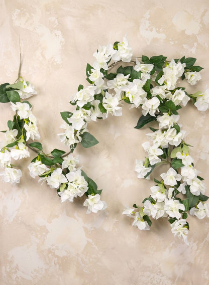 5.5ft White Climbing Bougainvillea Garland
