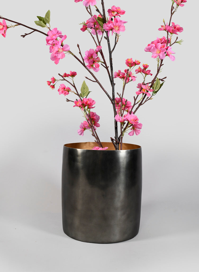 6.25in Tall Nairobi Small Black Nickel Vase Decor Jamali Garden