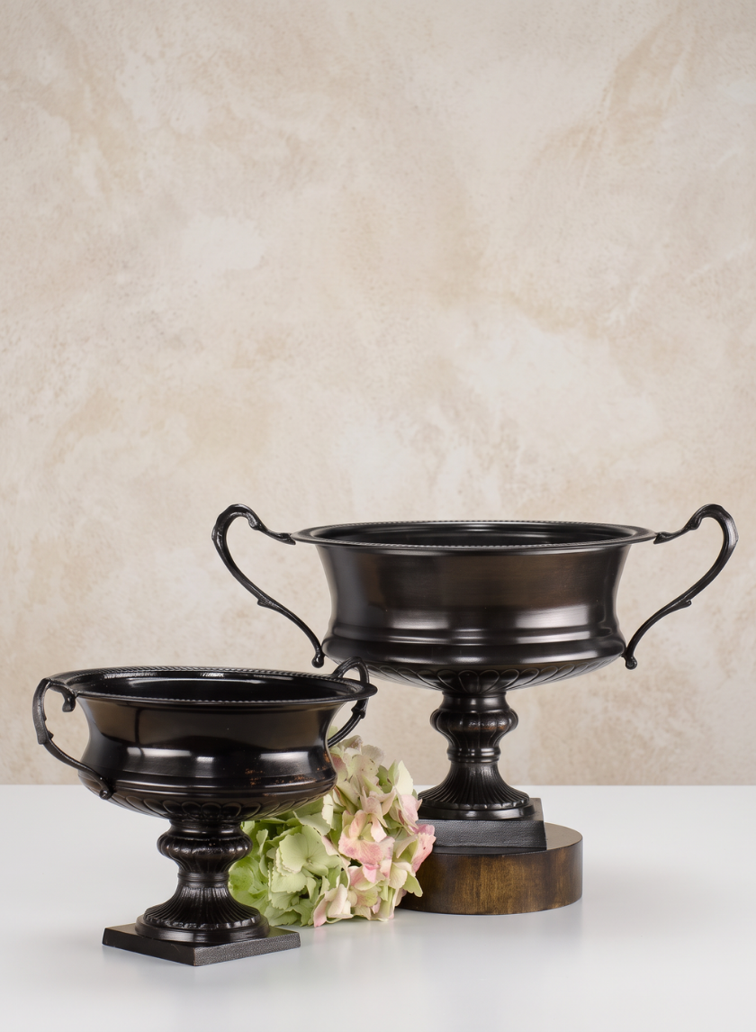 Antique Black Metal Urns Decor Jamali Garden