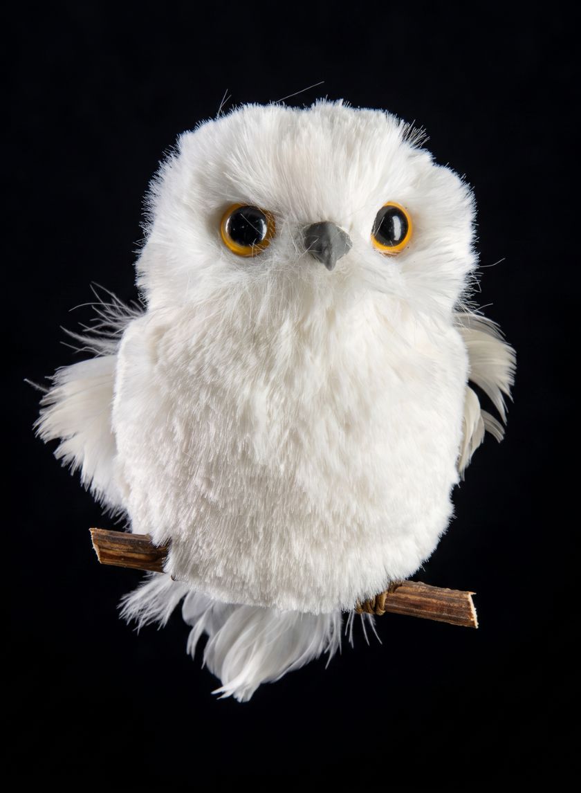 3in Long Mini White Hanging Owl, Case of 12 Decor Jamali Garden