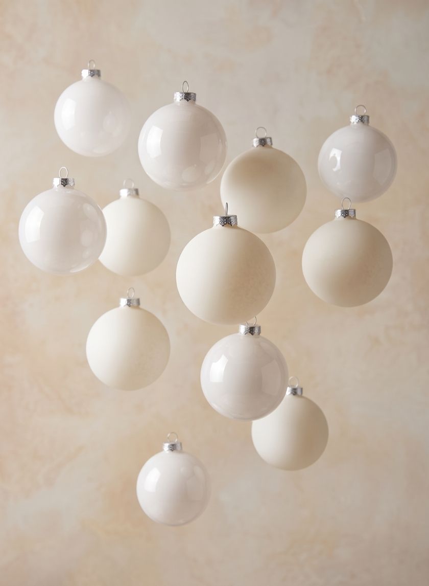 3 1/8in Round Matte Pearl Glass Balls (80mm) Decor Jamali Garden