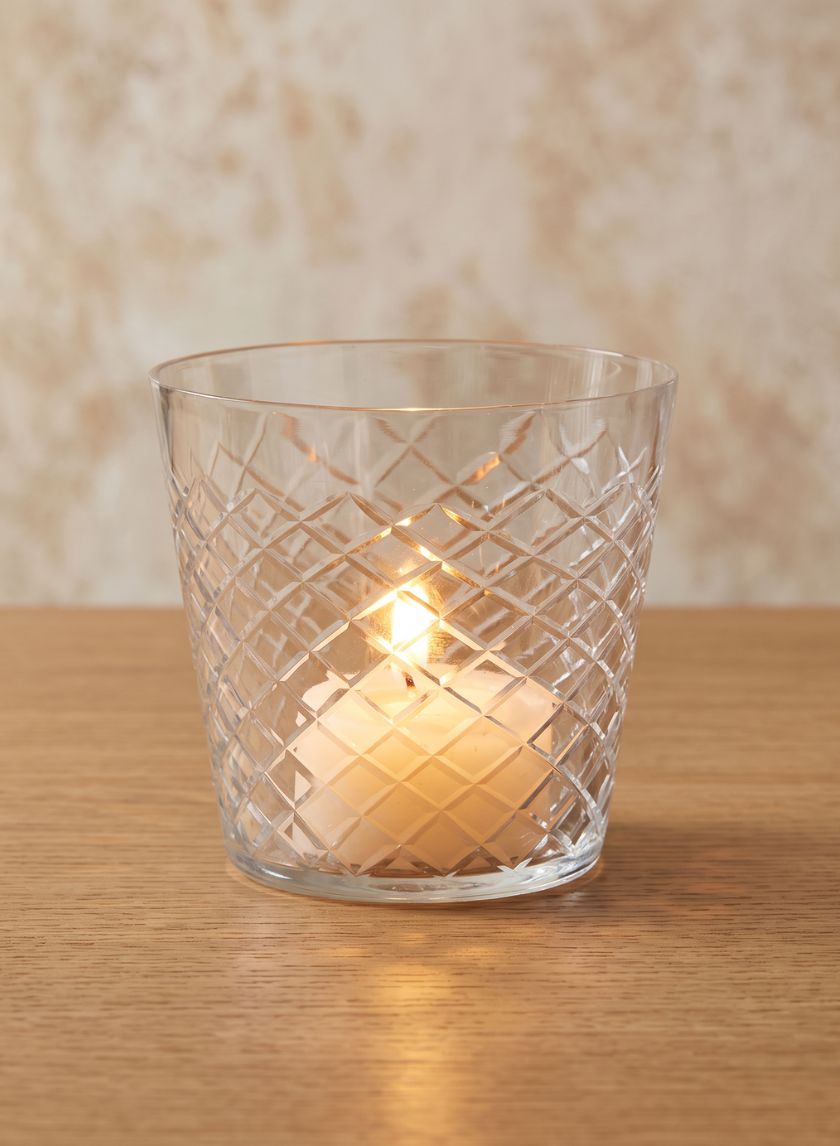 3.75in Tall Diamond Cut Glass Vase Decor Jamali Garden