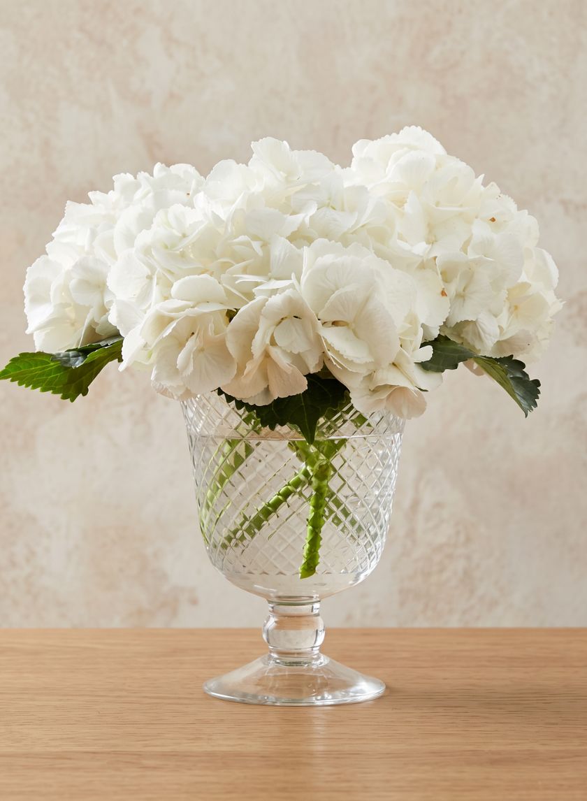 8.5in Tall Diamond Cut Glass Pedestal Vase Decor Jamali Garden