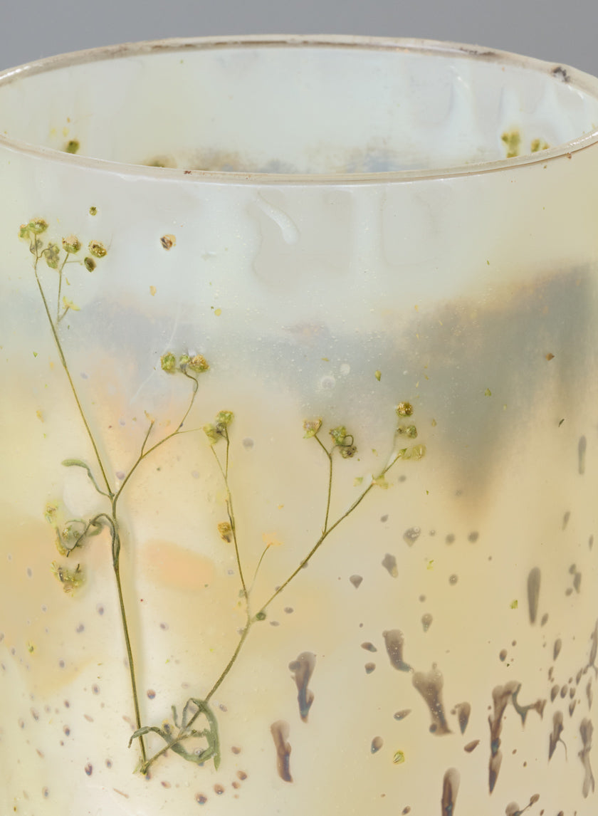 4 1/2 X 5in Cylinder with Flower