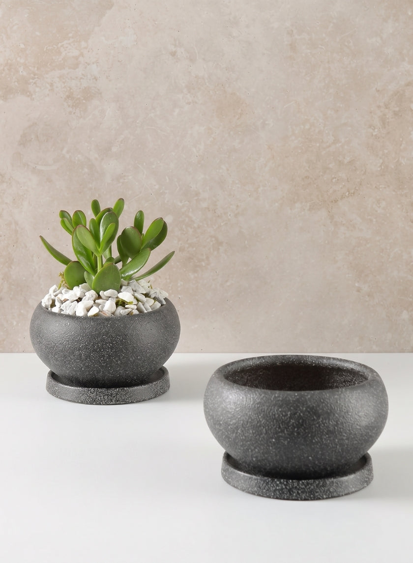 6in Wide Vasteras Sand Black Low Ceramic Pot with Saucer, Set of 2 Decor Jamali Garden