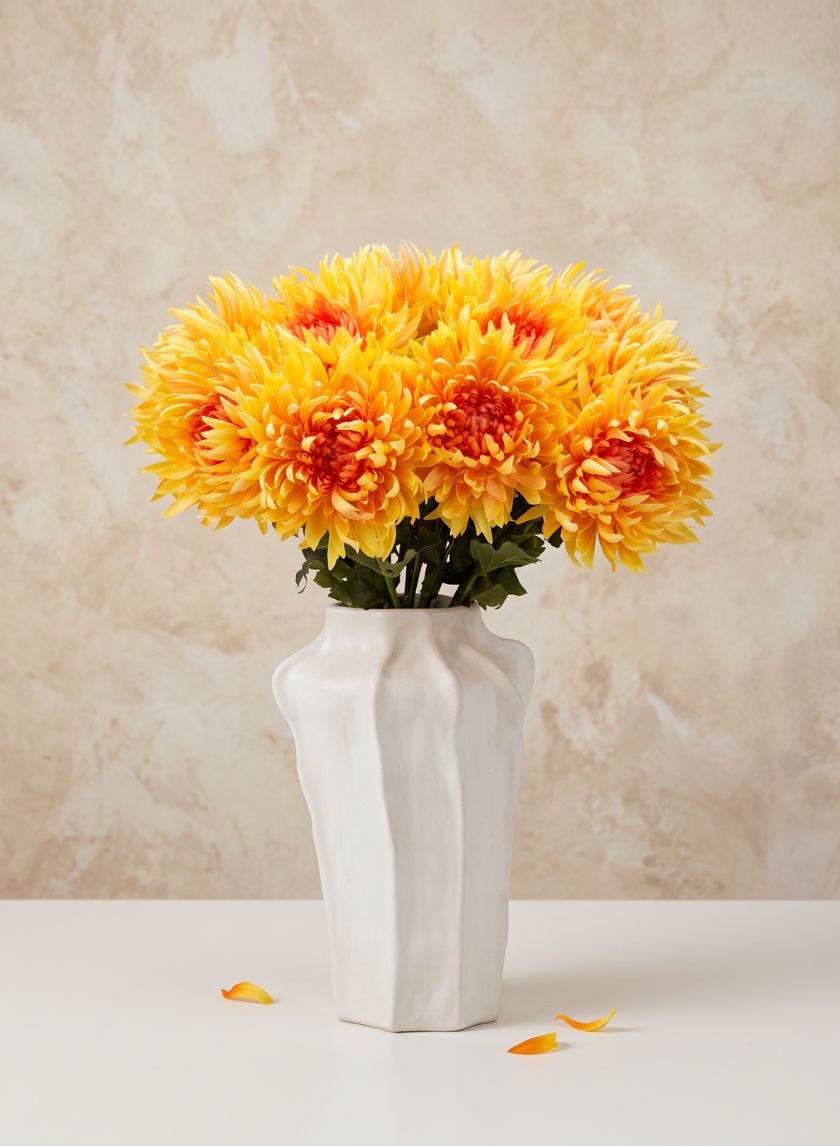 24in Tall Spider Chrysanthemum, Sun Orange