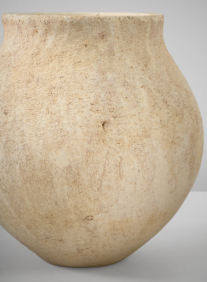 9in Tall Amadora Aged Sand Tone Stoneware Deco Vase, Case of 4 Decor Jamali Garden