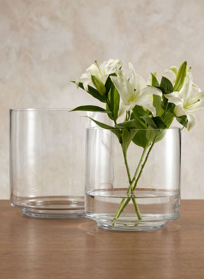 Round Glass Vase with Raised Bottom Decor Jamali Garden