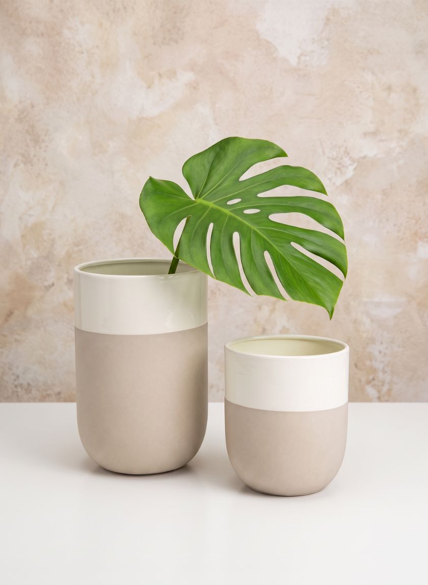 Sand Enamel Metal Vase
