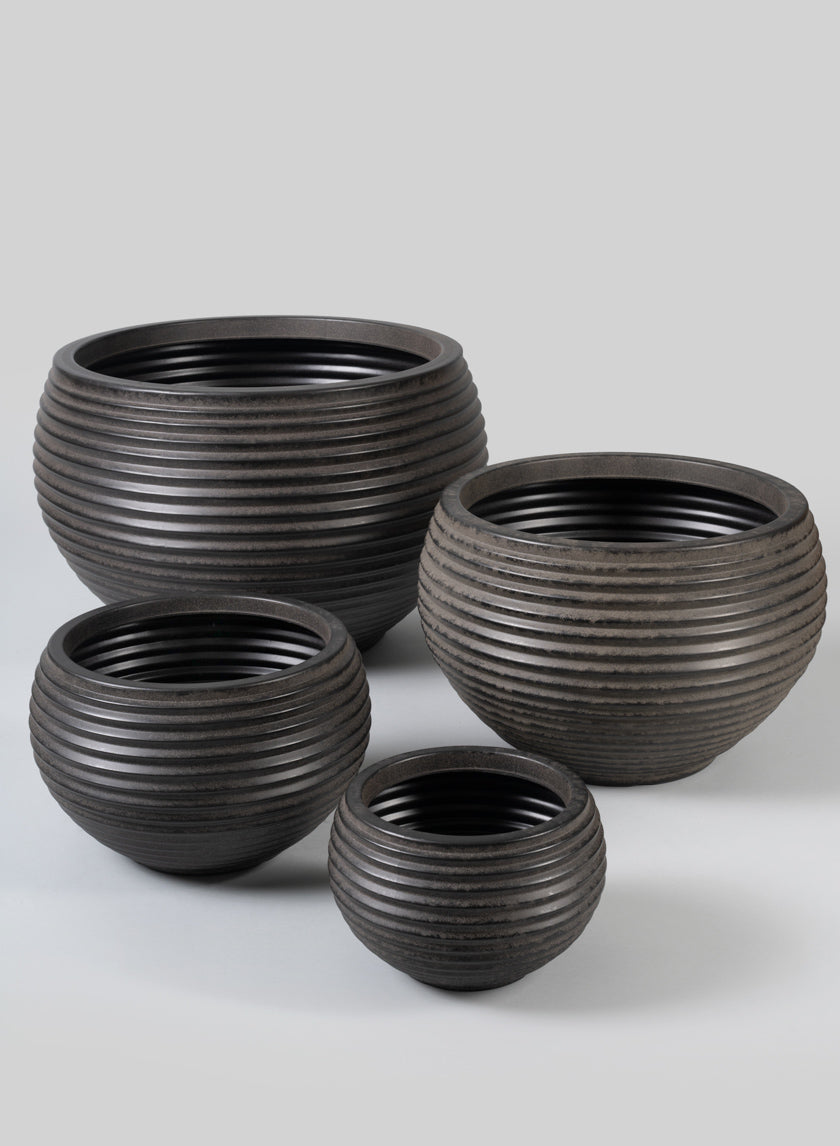 Alfredo Aged Black Real Look PVC Hive Planter Bowl Decor Jamali Garden