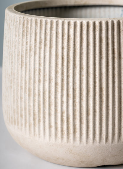 Romano Aged White Real Look PVC Ridged Planter Decor Jamali Garden