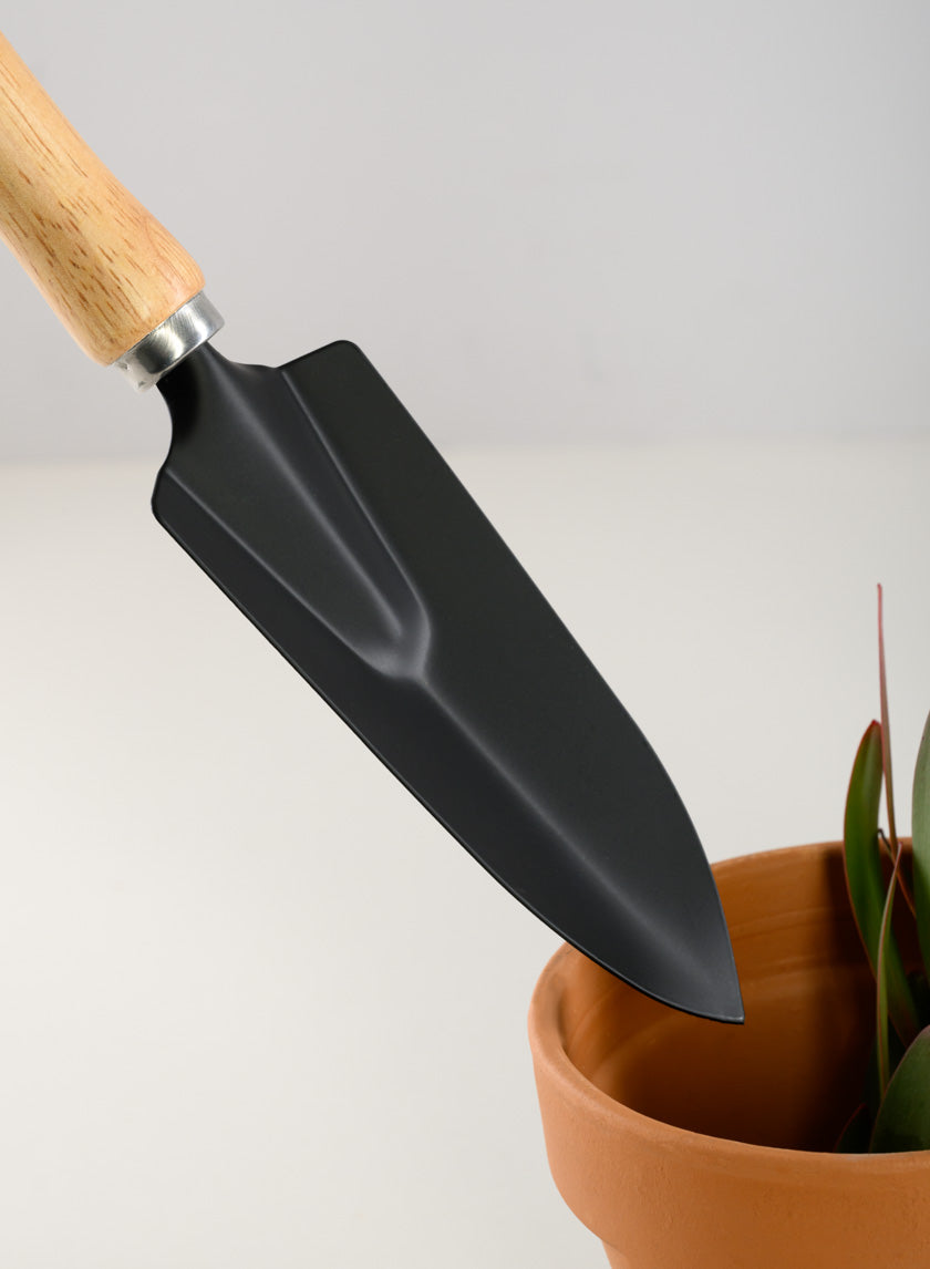 floral garden trowel Wood Handle Tranplanter and Trowel – Jamali Garden