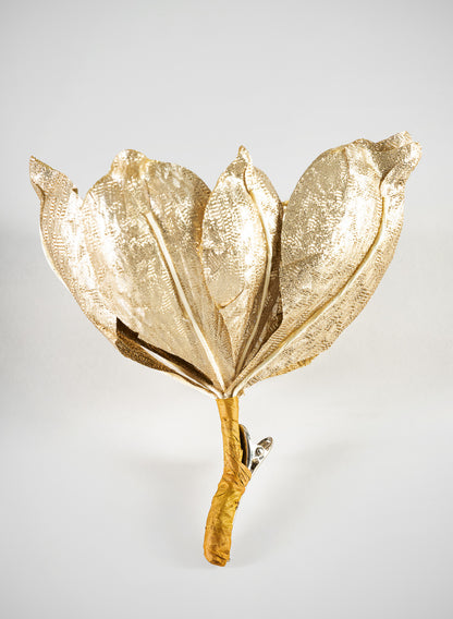 7in Long Champ Magnolia Flower with Clip, Case of 12 Decor Jamali Garden