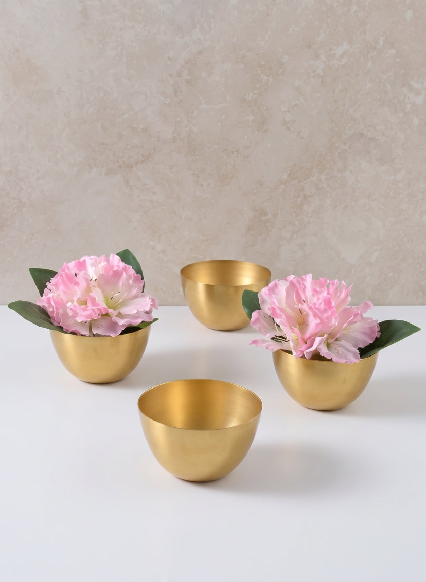 4.25in Wide Iron Gold Mini Bowls, Set of 4 Decor Jamali Garden