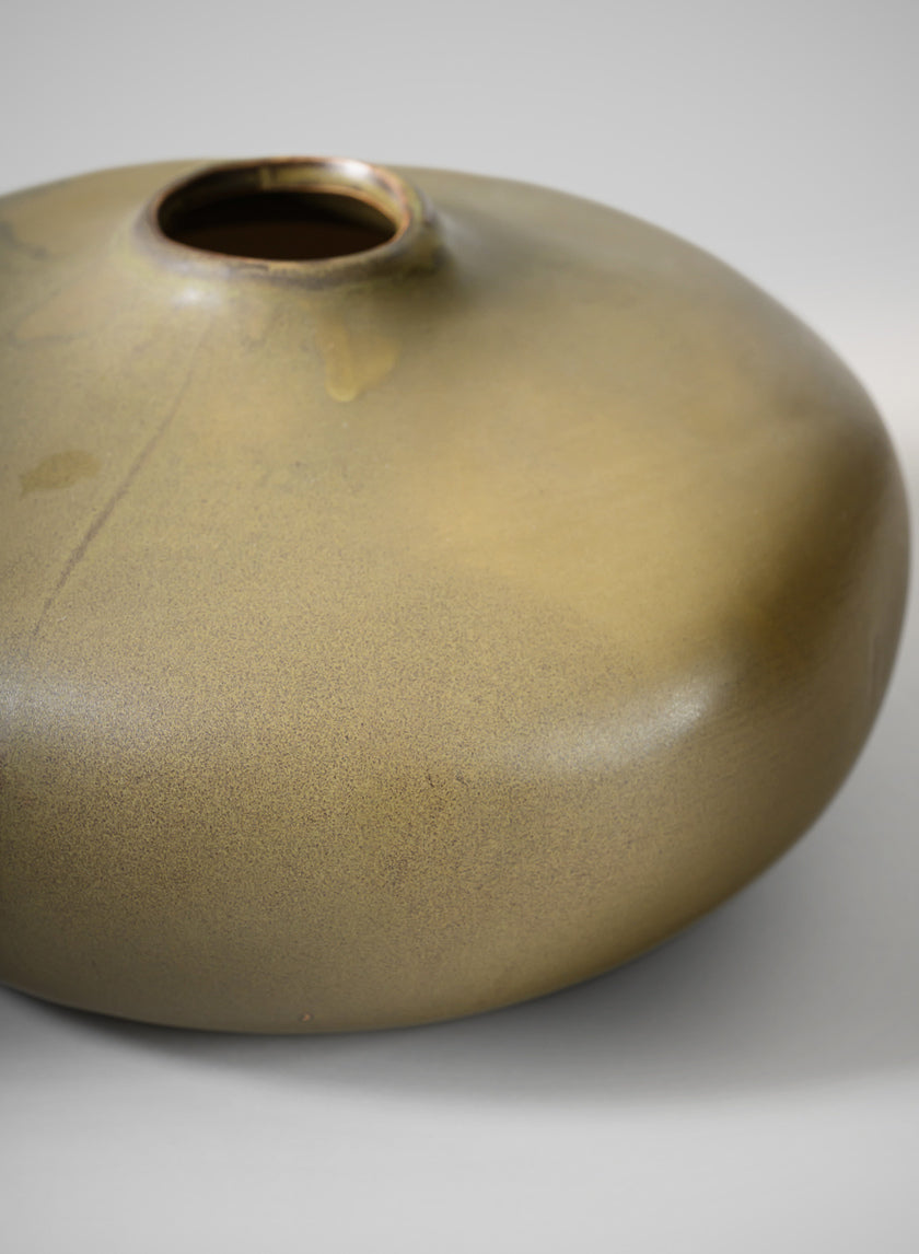 7in Wide Atelier Nature Tan Short Ceramic Vase Decor Jamali Garden