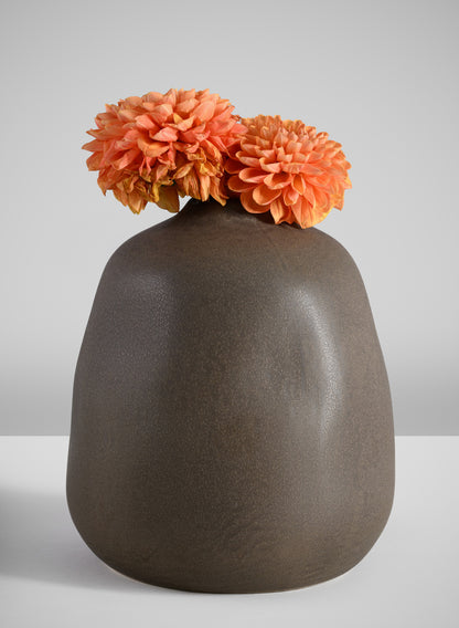 7.5in Tall Atelier Nature Tan Ceramic Vase Decor Jamali Garden