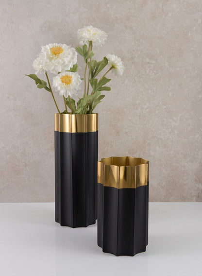 Narita Black and Gold Stainless Steel Vase Decor Jamali Garden