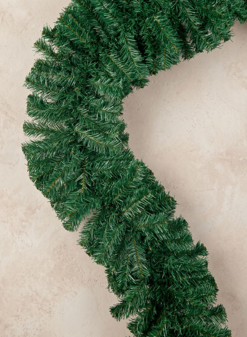 9ft Long Green Plastic Pine Garland Decor Jamali Garden