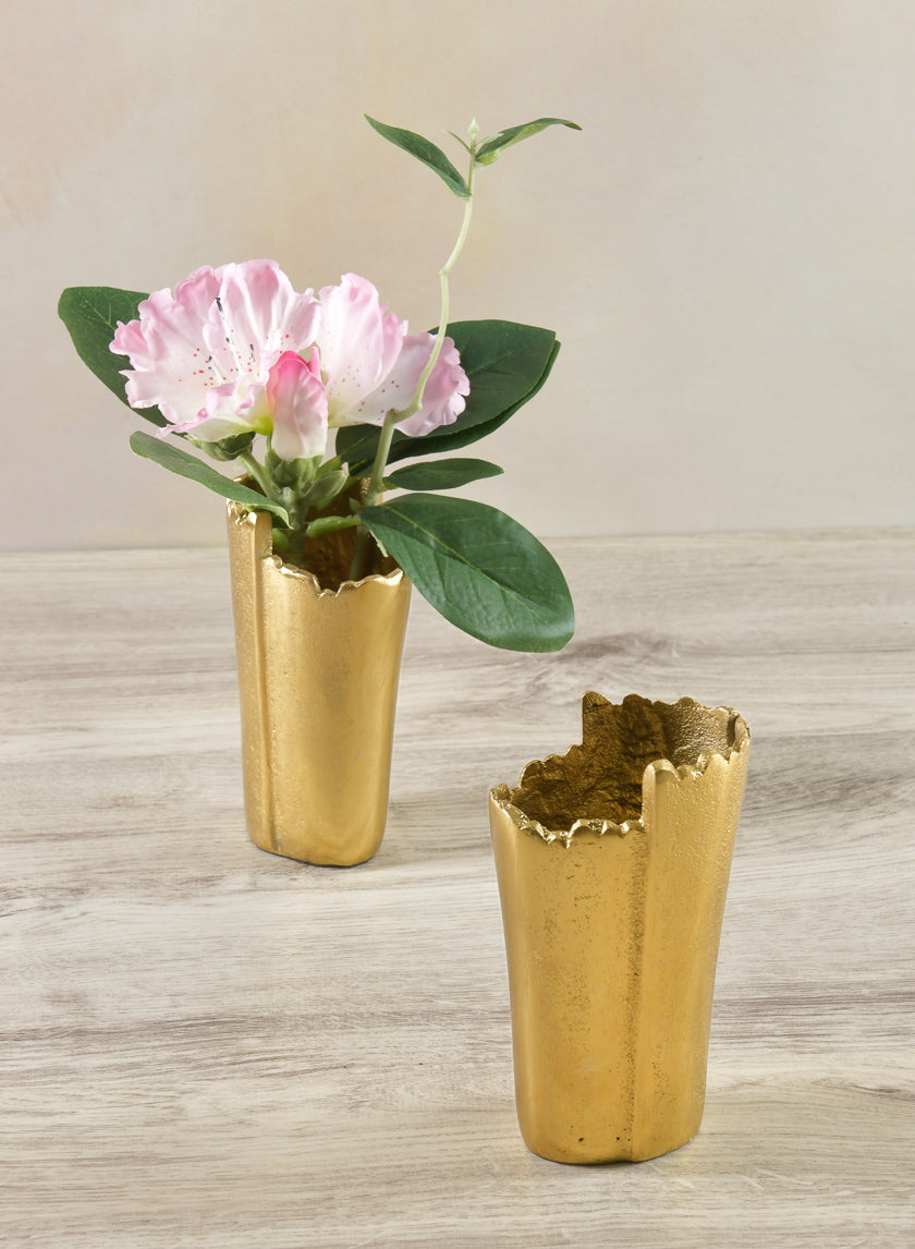 mini gold plant pots 5in Tall Iris Aluminum Gold Mini Vase, Set of 2 – Jamali Garden